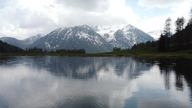 lago montagna 