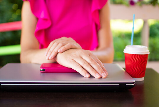 Hands on laptop