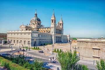 Obraz premium Almudena Cathedral in Madrid, Spain