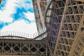 Eiffel Tower steel work details 