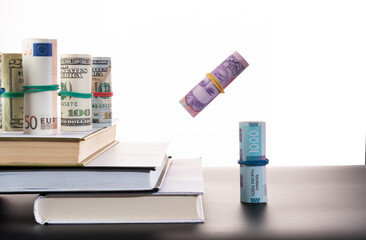 The fall in the hryvnia exchange rate. The Ukrainian currency is falling at the auction. Falling Ukrainian hryvnia down.