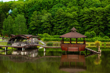 Fototapeta na wymiar House on the lake. Japanese style