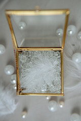 Glass box for wedding rings