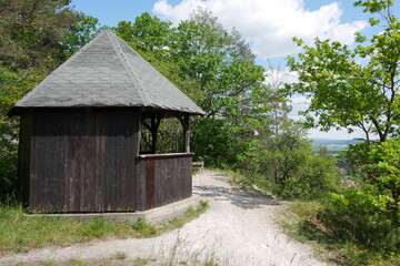 Fototapeta na wymiar Wanderhütte im Wald