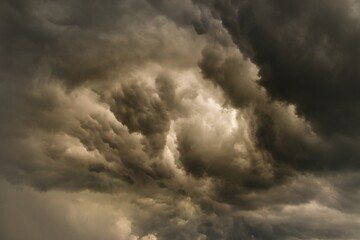 Obraz premium bedrohliche Gewitterwolken