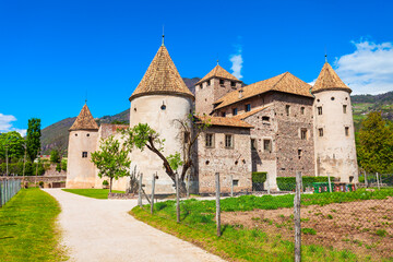 Fototapeta na wymiar Maretsch Castle or Castel Mareccio