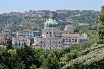 Fototapeta na wymiar Napoli - Basilica dell'Incoronata dal Belvedere del Real Bosco di Capodimonte