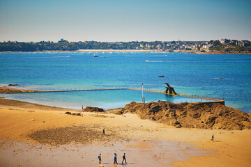 Fototapeta na wymiar Famous seawater swimming pool Bon-Secours in Saint-Malo, Brittany, France