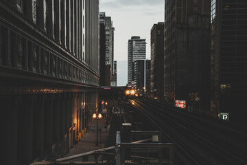 Train L2 Line at night, Chicago, Vintage cityscape of Chicago skyline, - 437799725