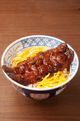 さんまの蒲焼き丼