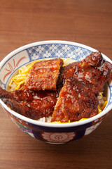 さんまの蒲焼き丼