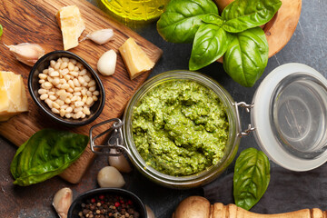 Homemade pesto sauce