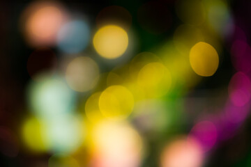Fototapeta premium Defocused decorated Christmas tree with lights background