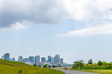 淀川河川公園　梅田ビル群