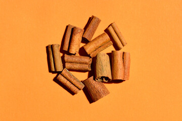 Cinnamon sticks