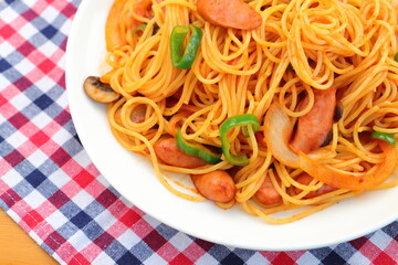 スパゲッティ　ナポリタン