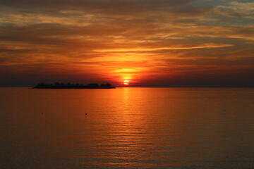 Obraz premium sunset over the sea