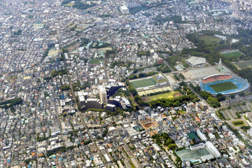 目黒区柿の木坂上空から駒沢オリンピック公園付近を空撮