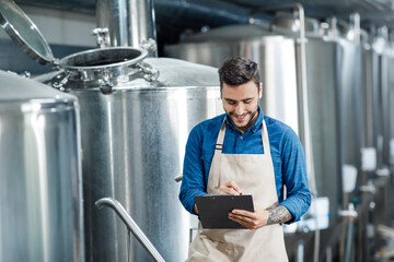 Work in modern brewery, data collection and production monitoring