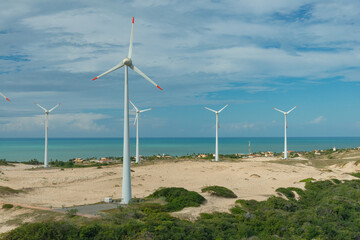 Parque e&oacute;lico no Cear&aacute;, com ventos fortes e constantes, tornam os parque e&oacute;licos com vantagens em rela&ccedil;&atilde;o a outros locais. Brasil, Nordeste. 