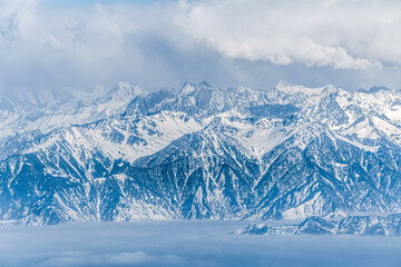 Obraz premium Snow covered himalayan mountain peaks Pir Panjal mountain range, View from Gulmarg, Kashmir