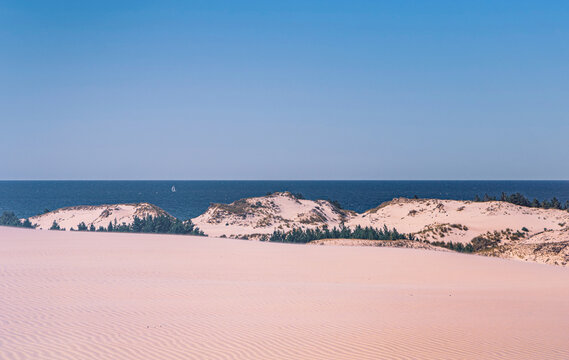 Naturschutzgebiet an der Lontzked&uuml;ne - Die W&uuml;ste von Polen - D&uuml;ne an der Ostsee - Łeba (Leba) - polnisch Wydma Łącka