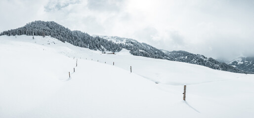 Skitour im freien Gelände in den Alpen