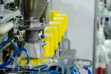 Automatic paper bag filling line for flour