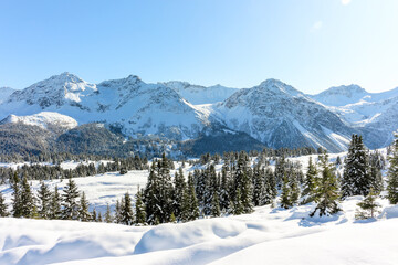 Fototapeta na wymiar Winter Landscape in Arosa, Switzerland