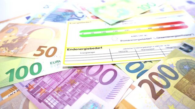 Geldscheinen mit Energieausweis - &Ouml;kologischer Hausbau