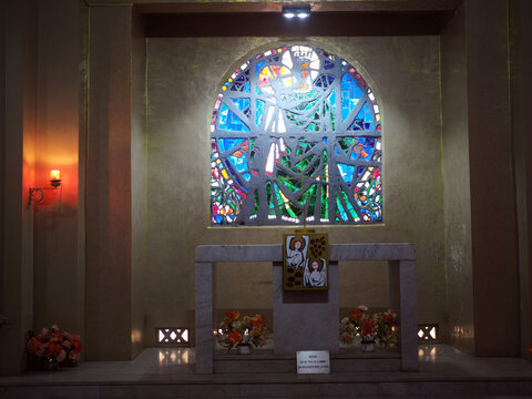 Int&eacute;rieur d'une &eacute;glise &agrave; Dakar, S&eacute;n&eacute;gal