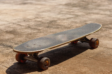 skateboard