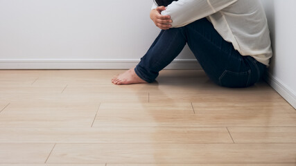 女性・落ち込む