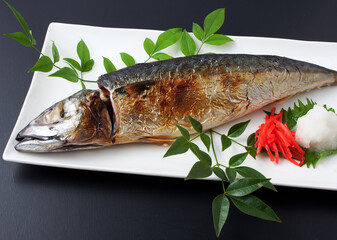 さばの塩焼き