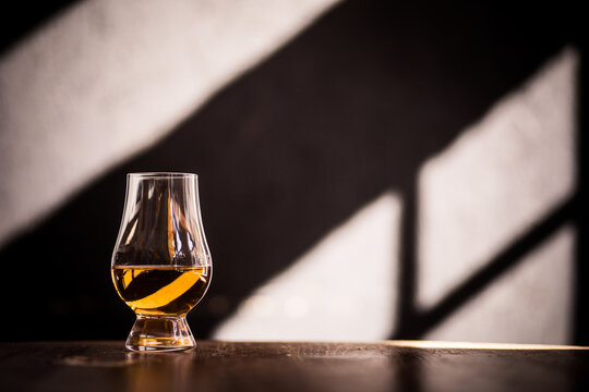 Glencairn single malt whisky glass