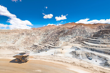 View from above of an open-pit copper mine in Chile © Jose Luis Stephens