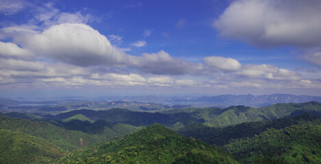 The mountain with the blue sky