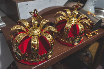 orthodox royal crown made in gold