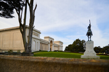 Legion of Honor | Fine Arts Museums of San Francisco. USA. Alfred Hitchcock used this setting for...