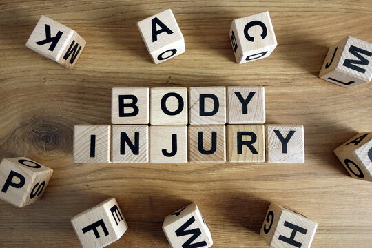 Text body injury from wooden blocks
