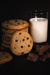 Galletas con chispas de chocolate y leche