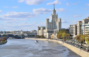 Obraz premium Residential building, skyscraper, on Kotelnicheskaya embankment in Moscow