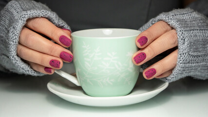  burgundy manicure nail art