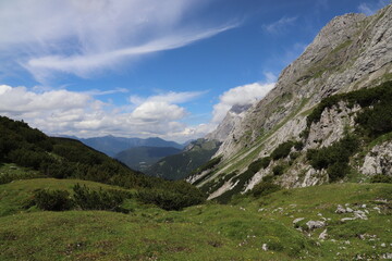 Fototapeta na wymiar Green and blue, mountain view