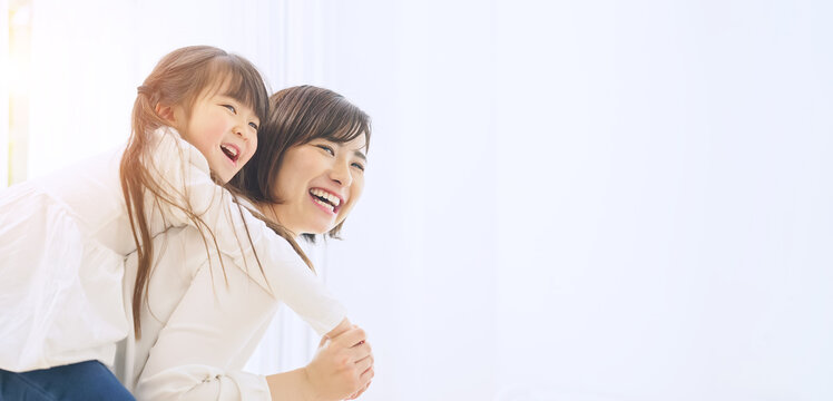 おんぶ Images Browse 1 800 Stock Photos Vectors And Video Adobe Stock