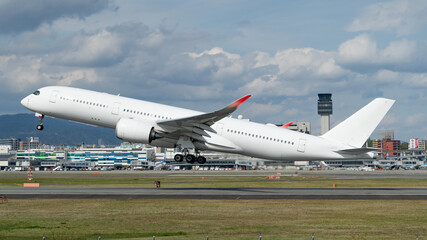 ジェット機離陸