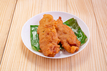 Banana fritters or banana fry