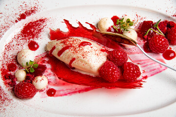 Himbeer Vanille Dessert