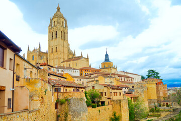 Fototapeta na wymiar Cityscape View of Segovia, Segovia, UNESCO World Heritage Site, Castilla y León, Spain, Europe