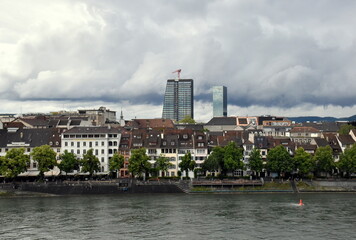 Obraz premium Wolken über Kleinbasel
